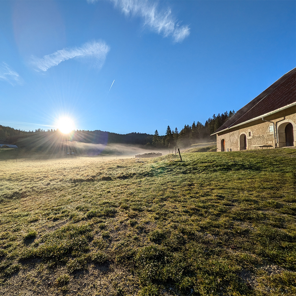 la-batie-dessous-gite-location-salle-reception-mouthe-doubs-jura-ferme-alpage-ext-10