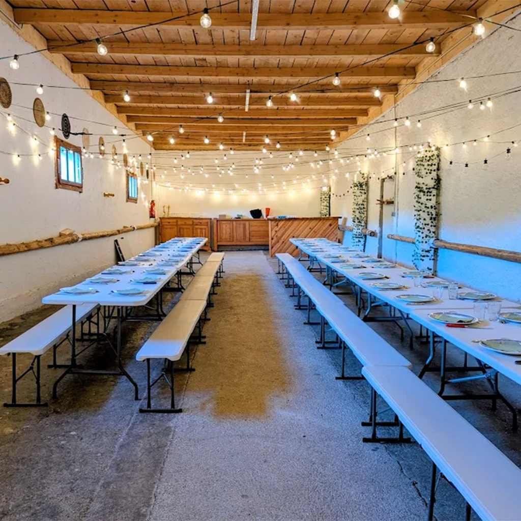 la-batie-dessous-gite-location-salle-reception-mouthe-doubs-jura-ferme-alpage-salle-5